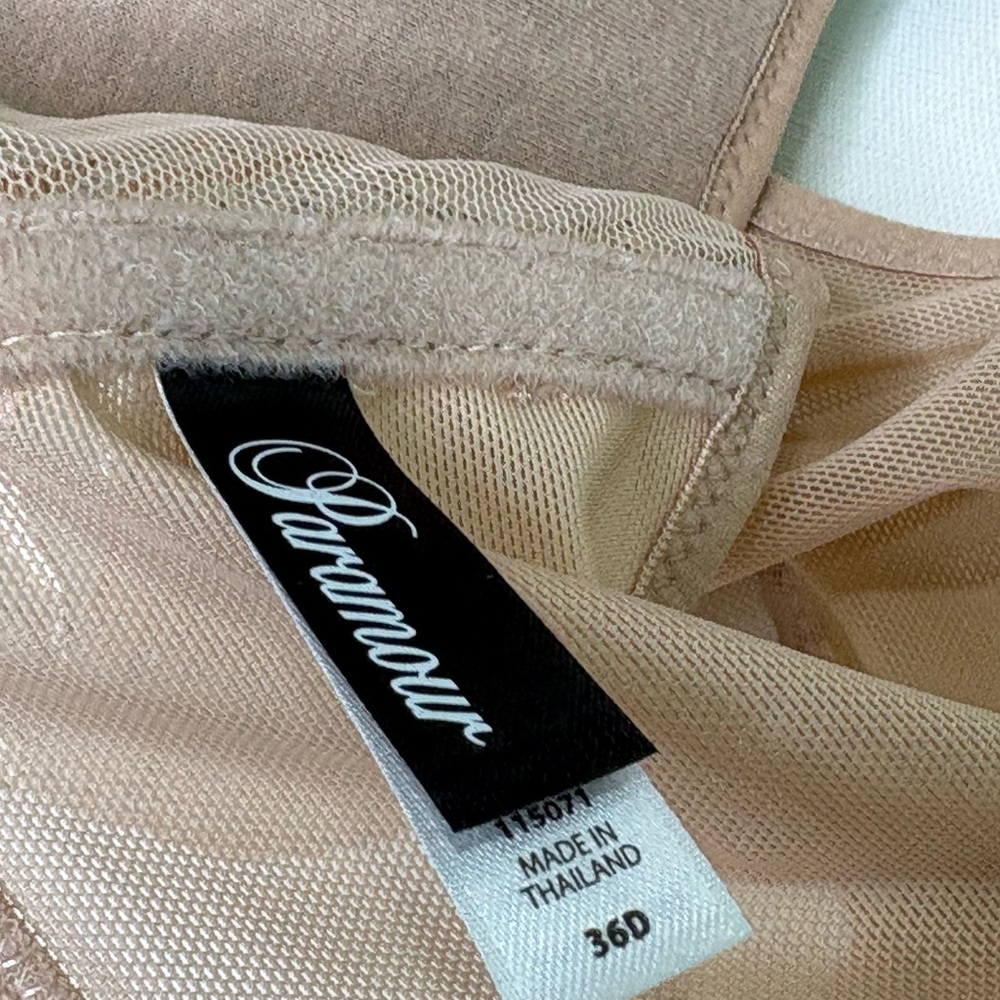 Paramour Nude Front-Close Sheer Embroidered Underwire Bra - Picture 11 of 11